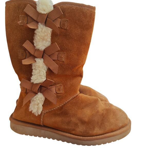 Koolaburra by UGG Women’s 7.5 Chestnut Bailey Bow Boots Suede Shearling - Picture 1 of 7